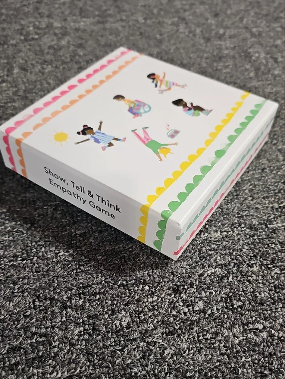 Lovevery Show, Tell And Think Empathy Game